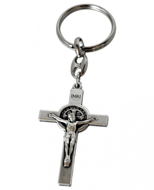 Porta-chaves com crucifixo de São Bento